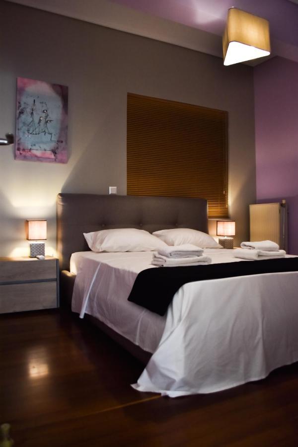 Βright Walled Designed Apt In Glyfada Center Aten Exteriör bild